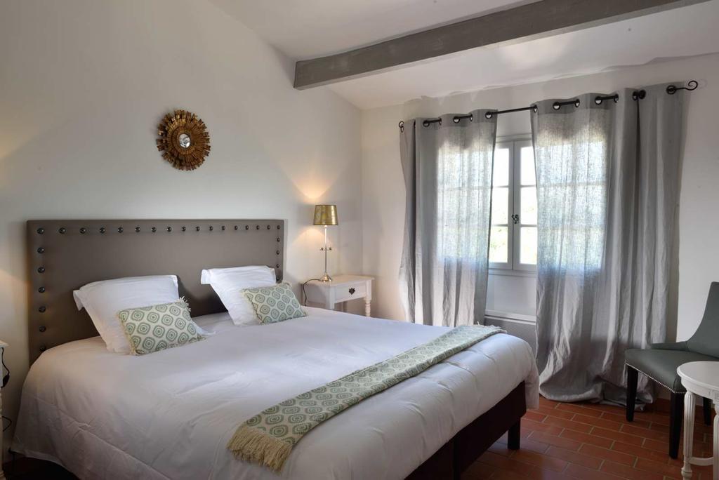 Bed and Breakfast Domaine Le Bois Des Dames Chantemerle-les-Grignan Экстерьер фото