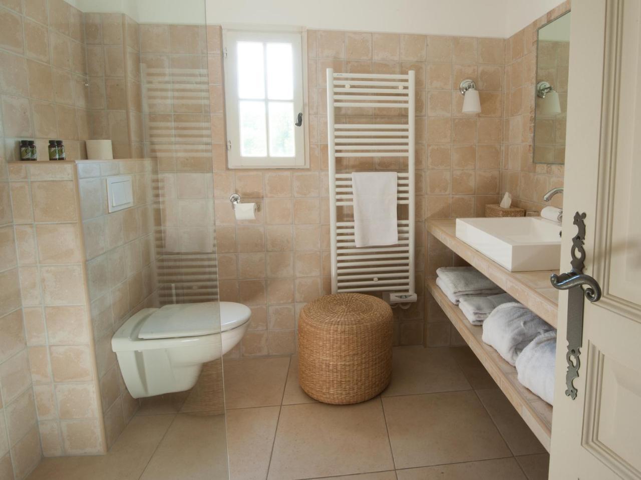 Bed and Breakfast Domaine Le Bois Des Dames Chantemerle-les-Grignan Экстерьер фото